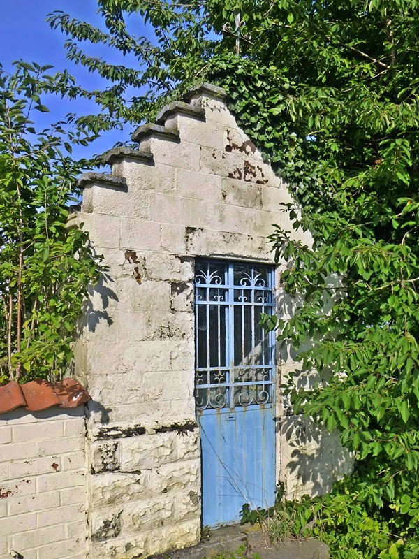PHOTO 34