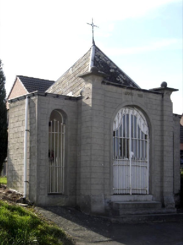 PHOTO 40