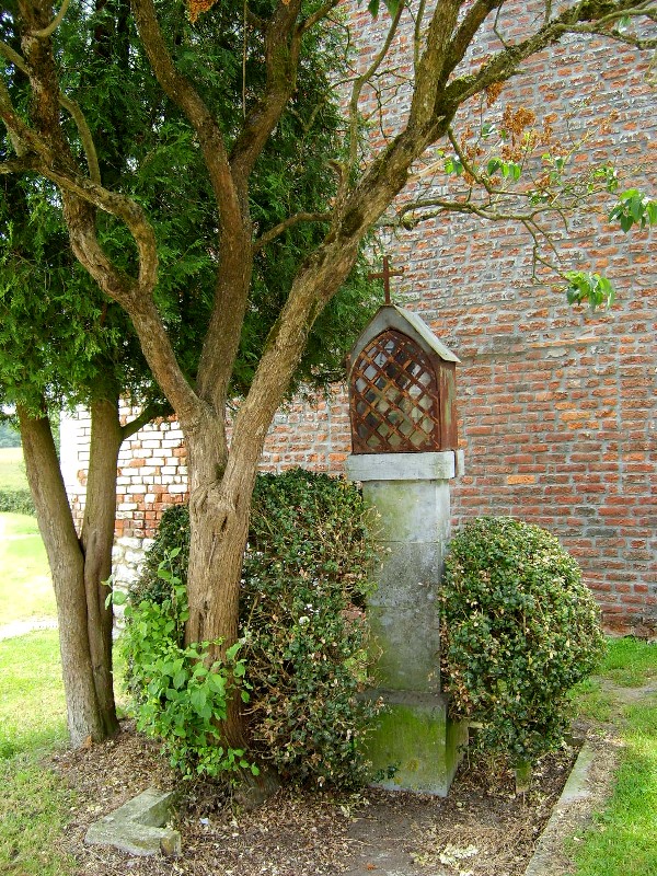 Boussu-lez-Walcourt photo 2