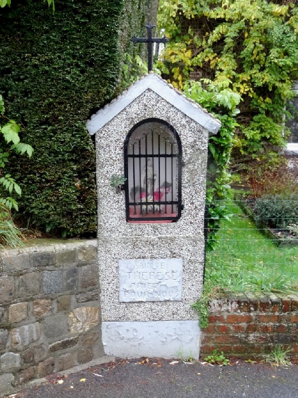PHOTO 4