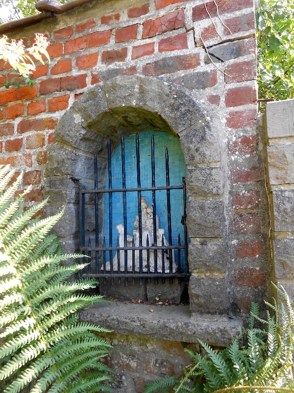 PHOTO 29
