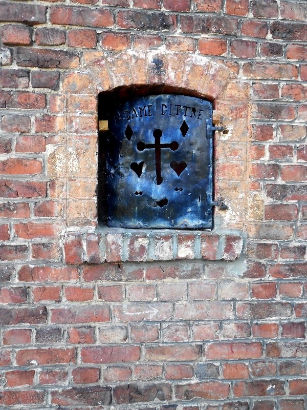 PHOTO 34