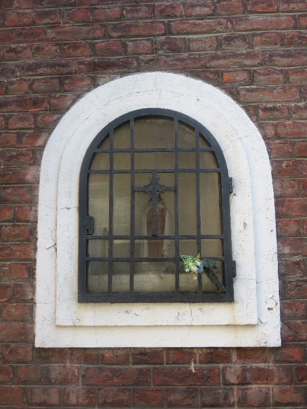 PHOTO 36
