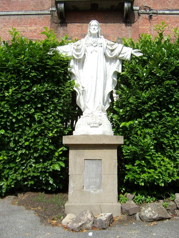 PHOTO 32