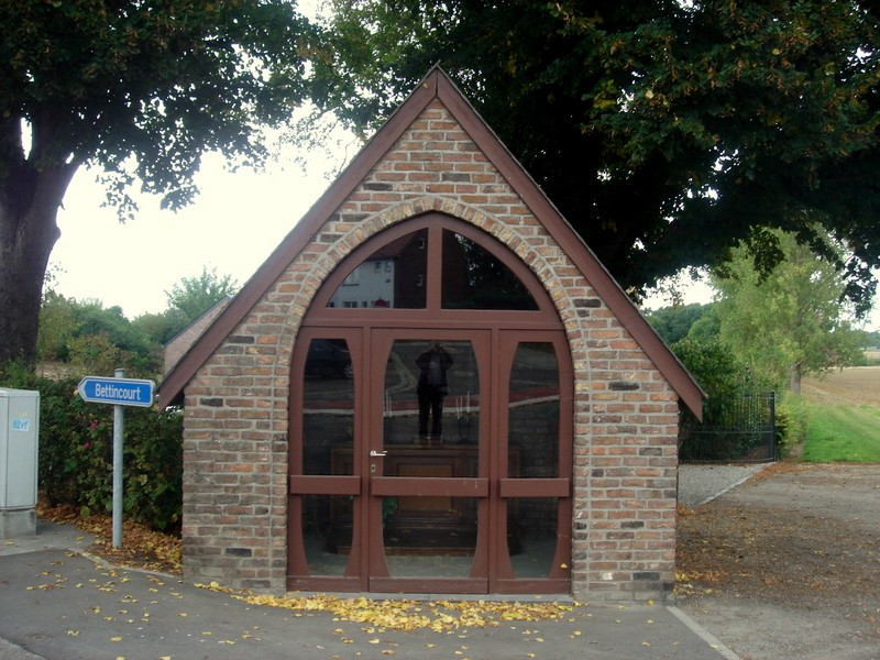 PHOTO 6